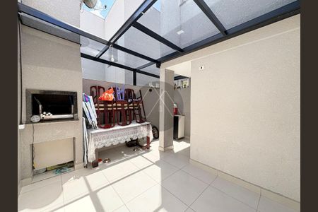 10_photo/94dcfa45c1.1fddc8fccdda95da-ATLAS-e8c497ad-8c66-46dd-af32-1a8aeaf3c3cf.jpg de casa à venda com 3 quartos, 84m² em Alto Boqueirão, Curitiba