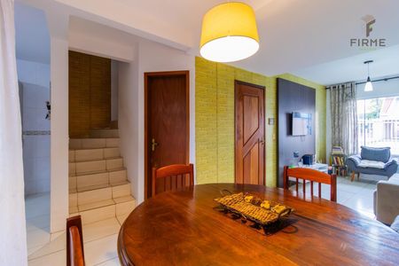 3_photo/94dcfa45c1.9d9b8595b276f91d-ATLAS-1f787e5e-b213-49eb-bdb8-551099c836d2.jpg de casa à venda com 3 quartos, 70m² em Boqueirão, Curitiba