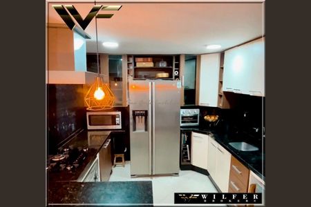 1_photo/94dcfa48b3.3540367e7697d24d-ATLAS-5dca11c8-3dd5-49ed-8034-6eb97fd1e488.jpg de casa à venda com 3 quartos, 127m² em Alto Boqueirão, Curitiba