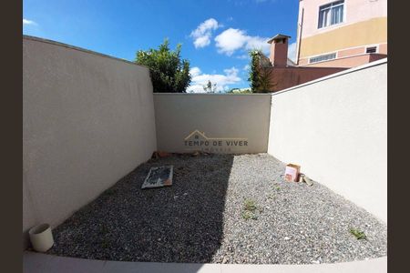 5_photo/94dcfa48cd.c8cb3e3b933e256f-ATLAS-33176c81-d747-45f7-a3b8-842744273de6.jpg de casa à venda com 3 quartos, 83m² em Alto Boqueirão, Curitiba
