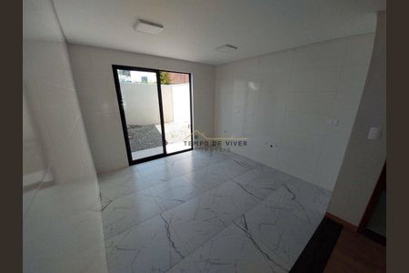 11_photo/94dcfa48cd.c8cb3e3b933e256f-ATLAS-f9cd50f6-1d89-41a4-81fe-0868a55ca1ff.jpg de casa à venda com 3 quartos, 83m² em Alto Boqueirão, Curitiba