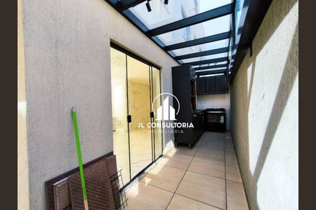 2_photo/94dcfa48f9.ba8fb8fc3929b4db-ATLAS-054bb278-d9c1-4ff6-9e40-bdb0c3d3003a.jpg de casa à venda com 4 quartos, 110m² em Alto Boqueirão, Curitiba