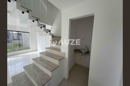 10_photo/94dcfa48ff.cce03887c7d72c1f-ATLAS-5f23cbd1-55bd-4ea4-9e74-028f148dc5a0.jpg de casa à venda com 3 quartos, 98m² em Alto Boqueirão, Curitiba