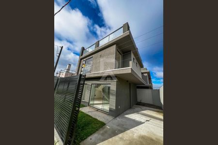 6_photo/94dcfa48ff.cce03887c7d72c1f-ATLAS-9ec52d3e-585c-4eb5-97e9-8db3f936f418.jpg de casa à venda com 3 quartos, 98m² em Alto Boqueirão, Curitiba