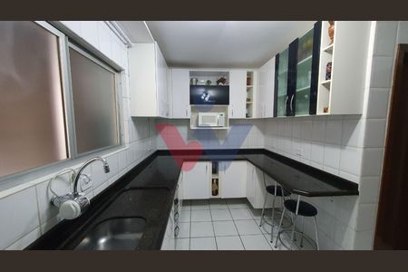 6_photo/94dcfa48ff.dabf6d33826e301d-ATLAS-34e7d18c-bbaa-4037-9e7e-500f9ffa19d4.jpg de casa à venda com 5 quartos, 142m² em Alto Boqueirão, Curitiba