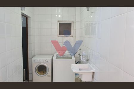 8_photo/94dcfa48ff.dabf6d33826e301d-ATLAS-69844997-0f64-491d-b3ee-65c42f24ac63.jpg de casa à venda com 5 quartos, 142m² em Alto Boqueirão, Curitiba