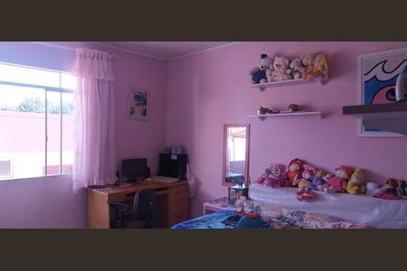 1_photo/94dcfa499f.f7e81ba1849dc159-ATLAS-04d07d1c-006a-4245-beda-3f1a5791b3cf.jpg de casa à venda com 4 quartos, 180m² em Alto Boqueirão, Curitiba