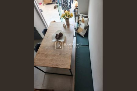 11_photo/94dcfa4a23.f3189cc489d69288-ATLAS-059fdec4-d955-44a8-a88f-3af750ea6ee4.jpg de casa à venda com 3 quartos, 74m² em Alto Boqueirão, Curitiba