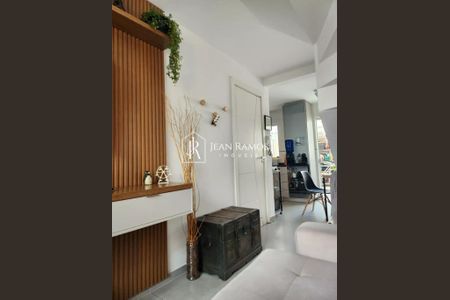 2_photo/94dcfa4a23.f3189cc489d69288-ATLAS-646ee3aa-25b8-495e-b933-bc7ae4e6502b.jpg de casa à venda com 3 quartos, 74m² em Alto Boqueirão, Curitiba