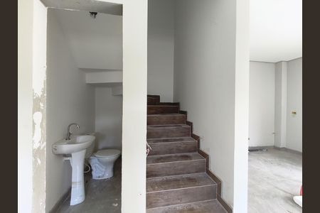 9_photo/94dcfa4a59.adbb37f92a381176-ATLAS-3cf28bd3-bcf8-461a-845e-4f09b5a8a1b6.jpg de casa à venda com 4 quartos, 90m² em Alto Boqueirão, Curitiba