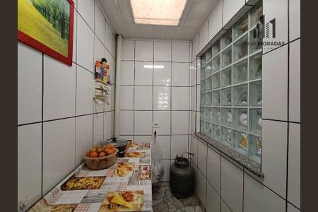 1_photo/94dcfa4b31.f7e81ba1849dc159-ATLAS-839376c6-9478-40db-ade4-6aeff3f3acac.jpg de casa à venda com 3 quartos, 55m² em Alto Boqueirão, Curitiba