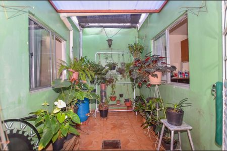 4_photo/94dcfa4b35.df2406aa61ba3211-ATLAS-13fb97bd-0223-4f9b-aba0-89339d84f097.jpg de casa à venda com 3 quartos, 238m² em Alto Boqueirão, Curitiba