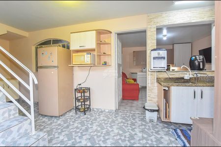 7_photo/94dcfa4b35.df2406aa61ba3211-ATLAS-2df3881d-2458-4151-9cac-6347729d47fb.jpg de casa à venda com 3 quartos, 238m² em Alto Boqueirão, Curitiba