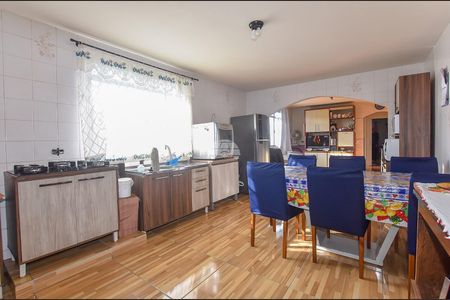 25_photo/94dcfa4b35.df2406aa61ba3211-ATLAS-6d08eabe-5547-4fdd-a89f-67a2593a0bbc.jpg de casa à venda com 3 quartos, 238m² em Alto Boqueirão, Curitiba