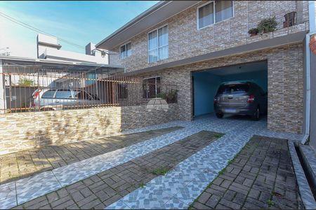 6_photo/94dcfa4b35.df2406aa61ba3211-ATLAS-8529efbc-f45c-4b91-be5d-d38e188c3997.jpg de casa à venda com 3 quartos, 238m² em Alto Boqueirão, Curitiba