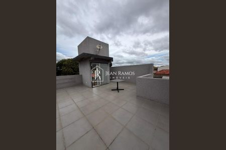 28_photo/94dcfa4b3b.ceff8192393c33de-ATLAS-b8376870-1cf2-482e-b43f-1be03f7c2f65.jpg de casa à venda com 3 quartos, 102m² em Alto Boqueirão, Curitiba