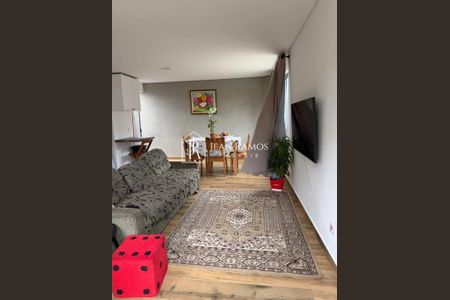 5_photo/94dcfa4b3b.ceff8192393c33de-ATLAS-cb708a72-e753-4317-955e-2021c3e3b62d.jpg de casa à venda com 3 quartos, 102m² em Alto Boqueirão, Curitiba