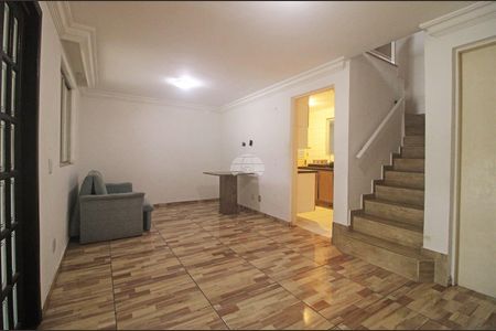 7_photo/94dcfa4b7f.66f8b499481f1496-ATLAS-90ee090d-6100-4413-a4d9-2a449fa5cd7c.jpg de casa à venda com 3 quartos, 67m² em Alto Boqueirão, Curitiba