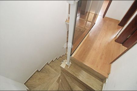 8_photo/94dcfa4b7f.66f8b499481f1496-ATLAS-963d60a8-d588-430b-8c3e-2fd91f456ddc.jpg de casa à venda com 3 quartos, 67m² em Alto Boqueirão, Curitiba