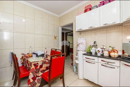 3_photo/94dcfa4bfb.13abac06c8c1c902-ATLAS-229179cf-b117-4c83-a165-e59e8897e322.jpg de casa à venda com 4 quartos, 185m² em Alto Boqueirão, Curitiba