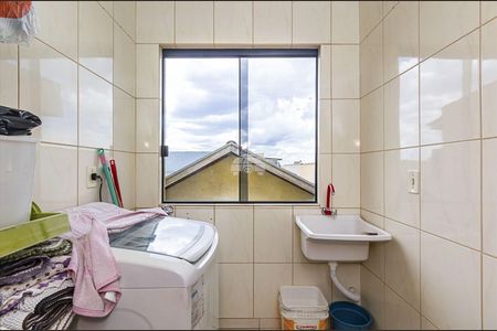 25_photo/94dcfa4bfb.13abac06c8c1c902-ATLAS-e550ae74-5266-49b7-8e5b-3cffc15e2d28.jpg de casa à venda com 4 quartos, 185m² em Alto Boqueirão, Curitiba