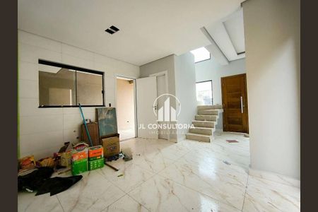 6_photo/94dcfa4c0f.847de2134a3f8fe8-ATLAS-104e5491-e535-484a-b5d1-7dfee5b96443.jpg de casa à venda com 3 quartos, 140m² em Alto Boqueirão, Curitiba