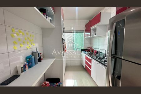 13_photo/94dcfa4c4f.719fbdc320448c84-ATLAS-9bdc676e-b04f-4f8c-8d50-ff14bfc48bcd.jpg de casa à venda com 2 quartos, 68m² em Alto Boqueirão, Curitiba