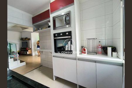 7_photo/94dcfa4c4f.db987a3a1082f853-ATLAS-0974fdf6-cc1f-4d79-a16e-260f159aeef7.jpg de casa à venda com 2 quartos, 66m² em Alto Boqueirão, Curitiba