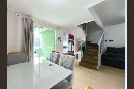 11_photo/94dcfa4c4f.db987a3a1082f853-ATLAS-2c65f607-b442-472d-b8e7-e25fe6e9b91c.jpg de casa à venda com 2 quartos, 66m² em Alto Boqueirão, Curitiba