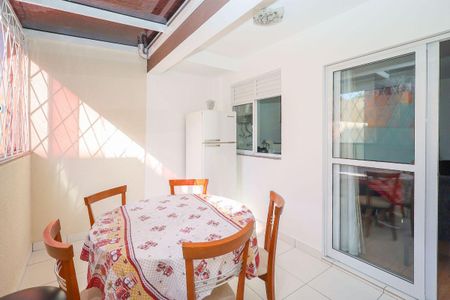 3_photo/94dcfa4ce9.d4cd3ef4a562316a-ATLAS-1d6f6e96-2eaf-45d4-a05e-73aa01b1d4fb.jpg de apartamento à venda com 2 quartos, 60m² em Alto Boqueirão, Curitiba