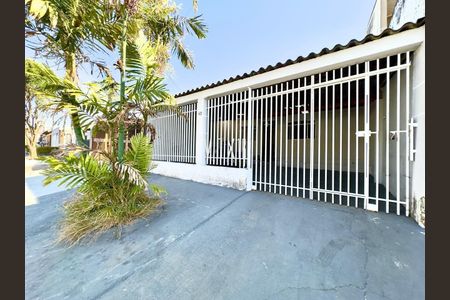 9_photo/94dcfa4d4f.588d4a7fb74764b6-ATLAS-47b31a75-4c35-4bd7-9c71-5ed5a1b94399.jpg de casa à venda com 3 quartos, 132m² em Alto Boqueirão, Curitiba