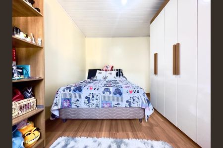 4_photo/94dcfa4d4f.588d4a7fb74764b6-ATLAS-a1b6cfe3-46c8-462a-a2c4-6d5aae012b87.jpg de casa à venda com 3 quartos, 132m² em Alto Boqueirão, Curitiba