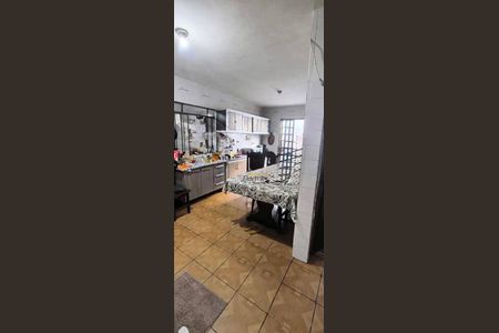 3_photo/94dcfa4e31.4cea1a0b3f6bbd2f-ATLAS-70268da6-d279-4d35-be80-7408935ef107.jpg de casa à venda com 7 quartos, 212m² em Alto Boqueirão, Curitiba