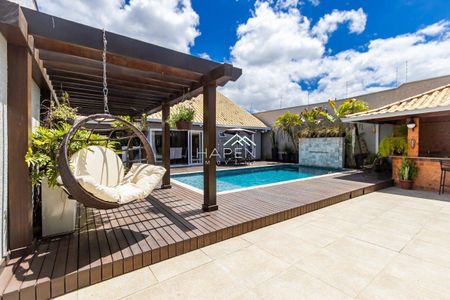 5_photo/94dcfa4e51.899d3b21ae79d095-ATLAS-94ea36e9-3f1d-4148-8fd2-9d47c9379d3b.jpg de casa à venda com 4 quartos, 365m² em Alto Boqueirão, Curitiba