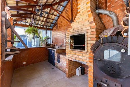 16_photo/94dcfa4e51.899d3b21ae79d095-ATLAS-9f8216e7-d36f-4ffe-a51f-0bfc78fdb572.jpg de casa à venda com 4 quartos, 365m² em Alto Boqueirão, Curitiba