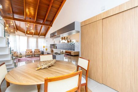 9_photo/94dcfa4e51.899d3b21ae79d095-ATLAS-dcfccc74-b298-4286-ae69-20c31dae8ddf.jpg de casa à venda com 4 quartos, 365m² em Alto Boqueirão, Curitiba