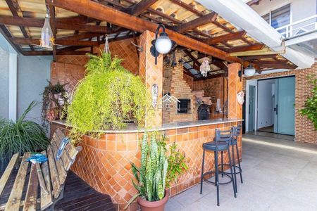 7_photo/94dcfa4e51.899d3b21ae79d095-ATLAS-e48b07ac-8a24-4168-a7f8-18b48397a7e8.jpg de casa à venda com 4 quartos, 365m² em Alto Boqueirão, Curitiba