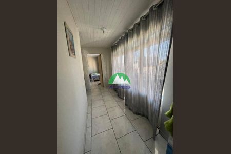 6_photo/94dcfa4e5b.db20ad0f7650a763-ATLAS-509f85d2-930d-4a50-984c-38db1f4517ca.jpg de casa à venda com 4 quartos, 230m² em Alto Boqueirão, Curitiba