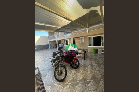 2_photo/94dcfa4e5b.db20ad0f7650a763-ATLAS-65dbb59c-79f3-4397-878f-1e3f81385f29.jpg de casa à venda com 4 quartos, 230m² em Alto Boqueirão, Curitiba