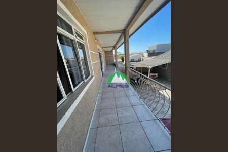 12_photo/94dcfa4e5b.db20ad0f7650a763-ATLAS-da0cec47-05d0-454b-ac78-ae281279d0b4.jpg de casa à venda com 4 quartos, 230m² em Alto Boqueirão, Curitiba