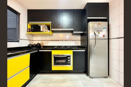 8_photo/94dcfa4eaf.ef7c58586888ab74-ATLAS-abaf0a3a-a679-4b09-bcdc-01f31fbd0c9a.jpg de casa à venda com 3 quartos, 56m² em Alto Boqueirão, Curitiba