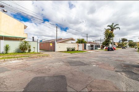 39_photo/94dcfa4ef5.9e54cb4a11914814-ATLAS-61849d87-a5f1-4acb-a034-d63c6fb5912a.jpg de casa à venda com 3 quartos, 60m² em Alto Boqueirão, Curitiba