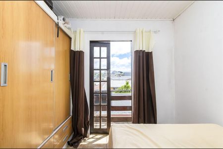 18_photo/94dcfa4ef5.9e54cb4a11914814-ATLAS-960cad8f-0626-45f1-ba22-69427bbb366a.jpg de casa à venda com 3 quartos, 60m² em Alto Boqueirão, Curitiba