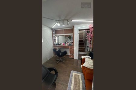 12_photo/94dcfa4f41.2d32b9a8aae2ec58-ATLAS-f16cbbb2-4eaa-4053-a634-c2e5dc8bff16.jpg de casa à venda com 4 quartos, 160m² em Alto Boqueirão, Curitiba