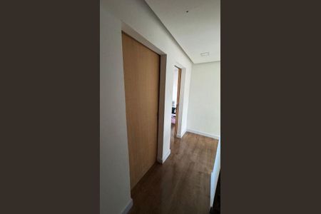 21_photo/94dcfa4f41.97484f792a469e2d-ATLAS-bf052439-1a0e-40da-b49f-4f348f77a2db.jpg de casa à venda com 4 quartos, 160m² em Alto Boqueirão, Curitiba