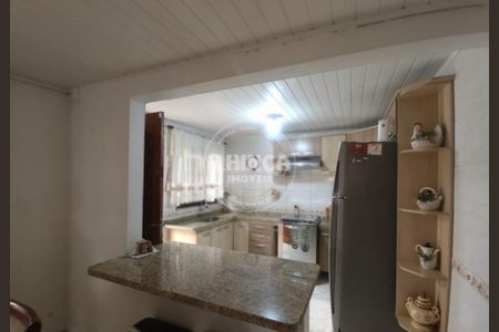 4_photo/94dcfa4f89.b635c4896326fc59-ATLAS-0d1ec3fc-0f7d-40bc-be6f-5d2bab0ee9fb.jpg de casa à venda com 2 quartos, 150m² em Alto Boqueirão, Curitiba