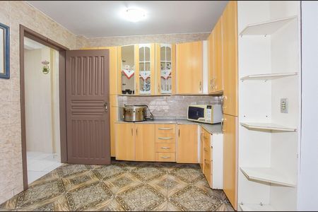 7_photo/94dcfa4fb3.786c4abf0a136510-ATLAS-d2a1163e-76ae-4271-8b5e-266e747e1e00.jpg de casa à venda com 4 quartos, 136m² em Alto Boqueirão, Curitiba