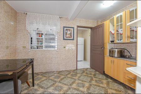 6_photo/94dcfa4fb3.786c4abf0a136510-ATLAS-e1710103-9e23-44aa-9f02-e8fdffeb5605.jpg de casa à venda com 4 quartos, 136m² em Alto Boqueirão, Curitiba
