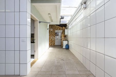 11_photo/94dcfa5145.e212ad3c3005bf7b-ATLAS-23f27c27-d16a-4103-b150-a7e0981eab1e.jpg de casa à venda com 3 quartos, 360m² em Alto Boqueirão, Curitiba