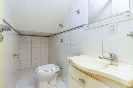 8_photo/94dcfa5145.e212ad3c3005bf7b-ATLAS-44eaaad1-54df-4550-a8bd-dcc65751dc14.jpg de casa à venda com 3 quartos, 360m² em Alto Boqueirão, Curitiba